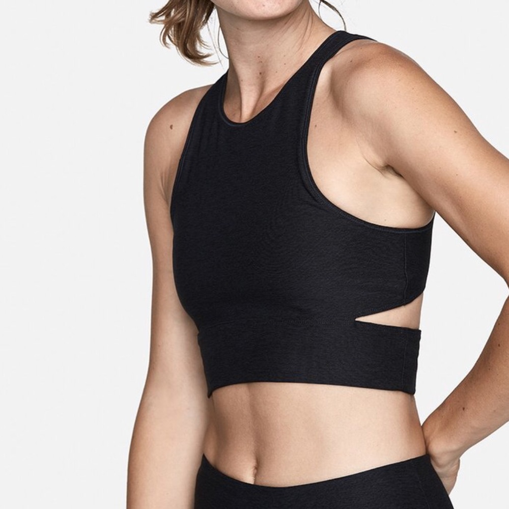 Outdoor Voices Black slash back crop NWOT